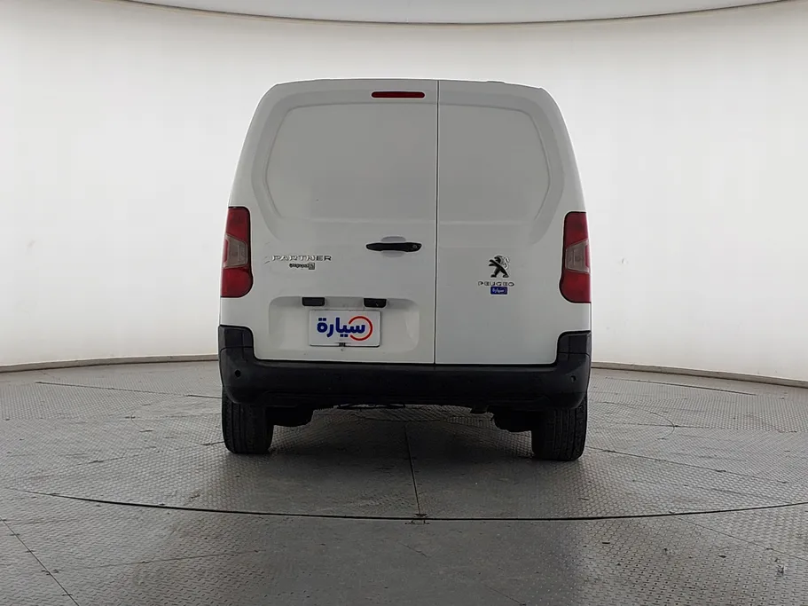 بيجو بارتنر Long van 2022 