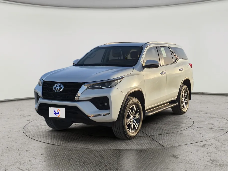 2023 Toyota Fortuner VX 