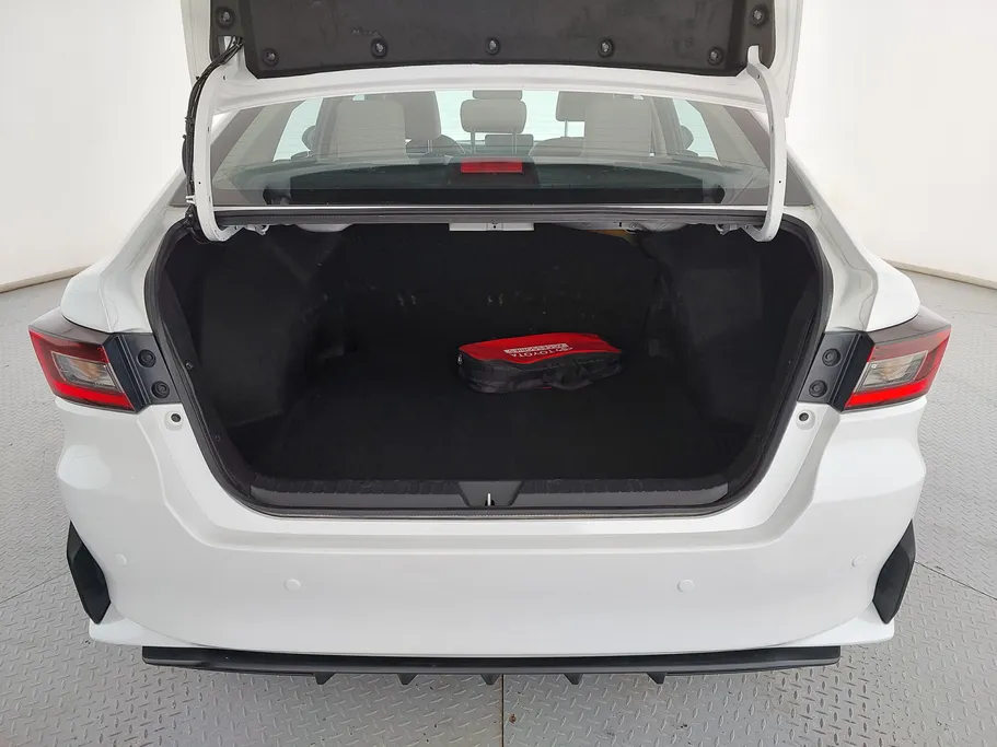 2024 Toyota Yaris  Y 