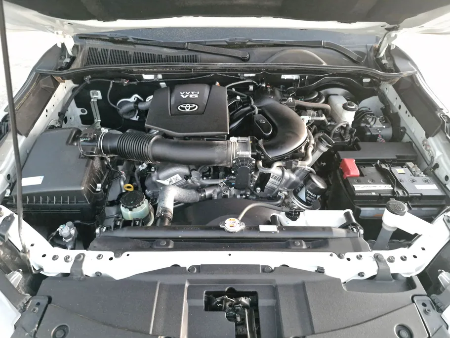 2023 Toyota Fortuner VX 