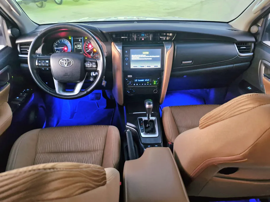 2023 Toyota Fortuner VX 