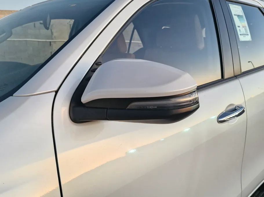 2023 Toyota Fortuner VX 