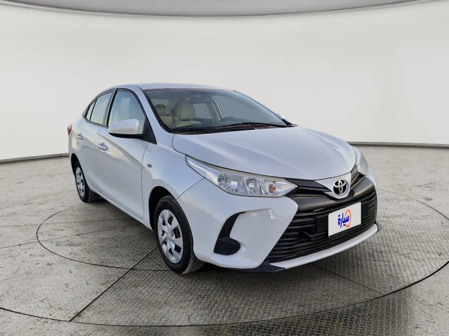 2022 Toyota Yaris  Y