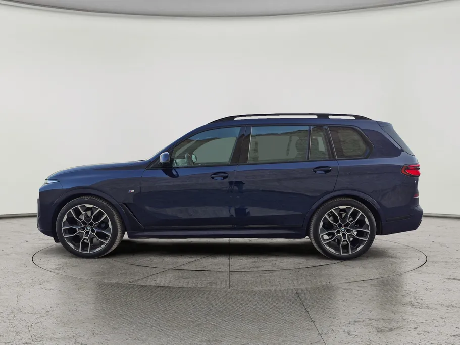 بي ام دبليو الفئة اكس 7 xDrive 40i	 2024 