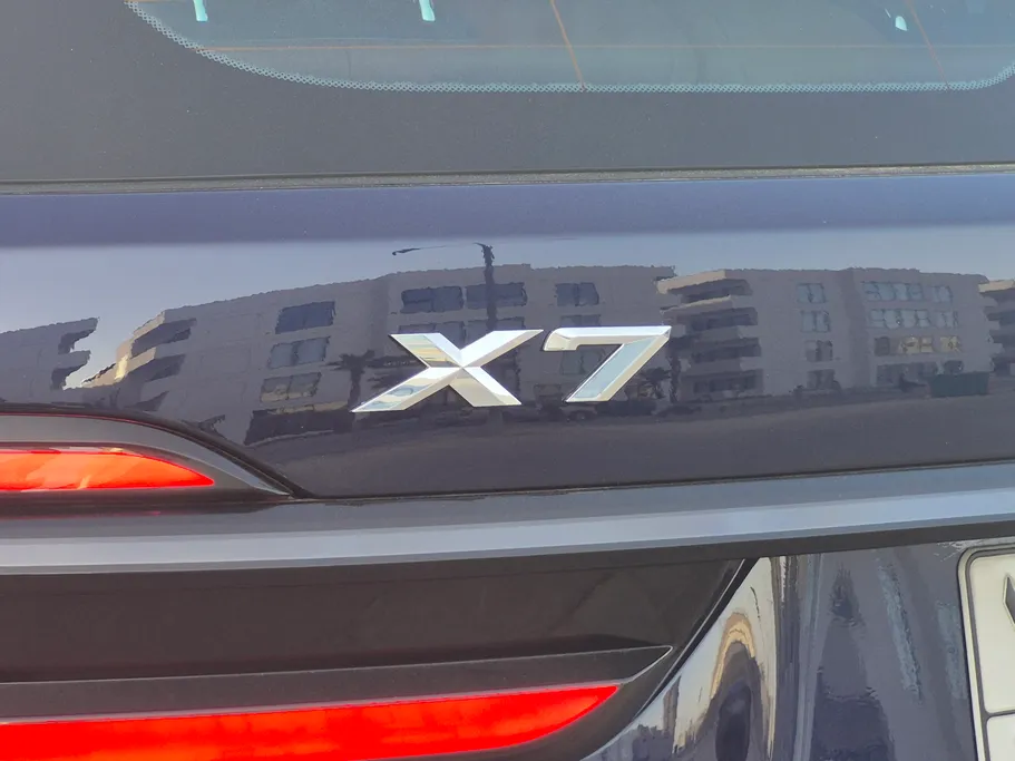 بي ام دبليو الفئة اكس 7 xDrive 40i	 2024 