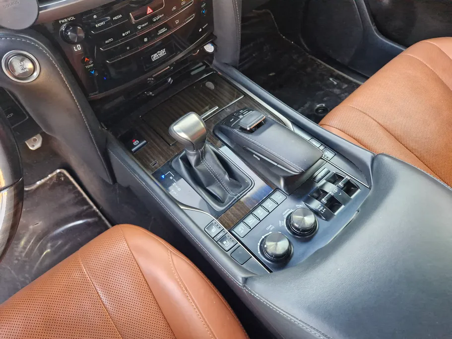 2020 Lexus LX 570 S 