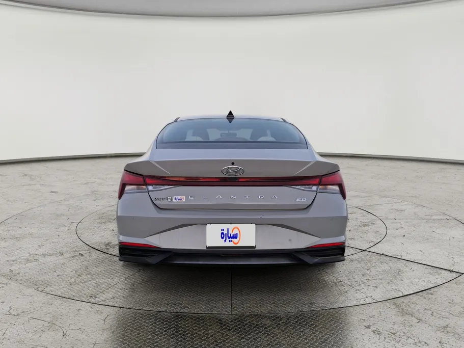2023 Hyundai Elantra Smart 