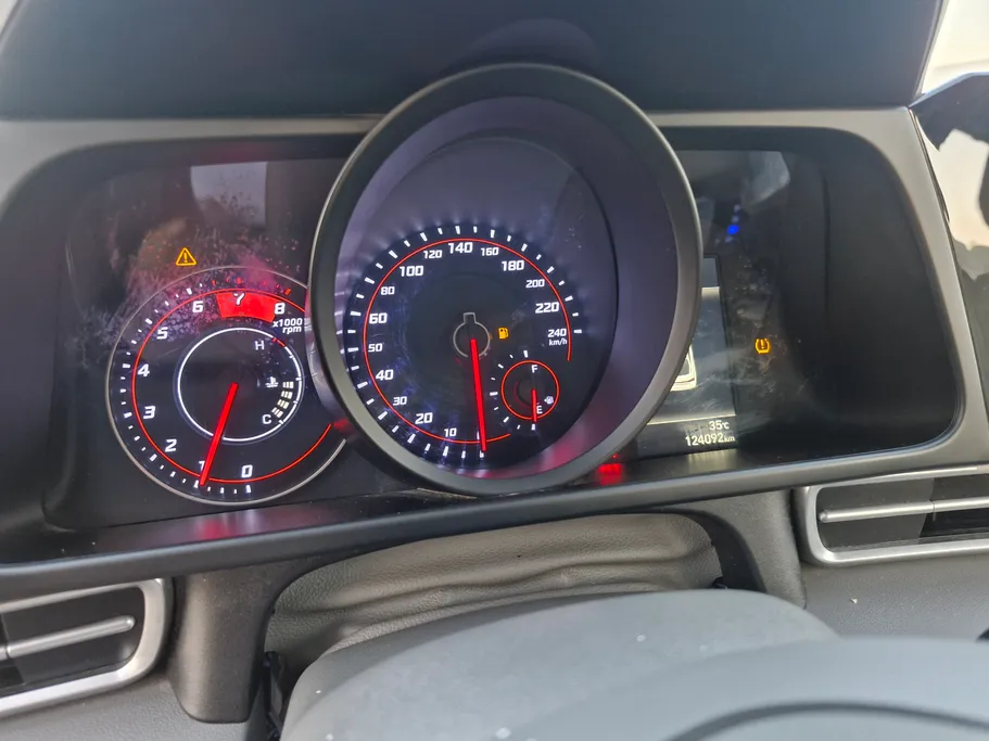 2023 Hyundai Elantra Smart 