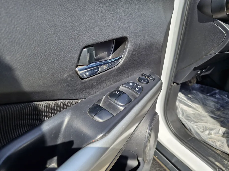 نيسان كيكس SV 2022 