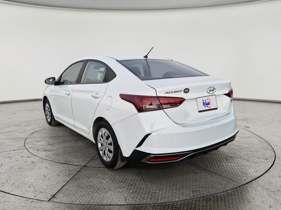 هيونداي اكسنت سمارت 2023 