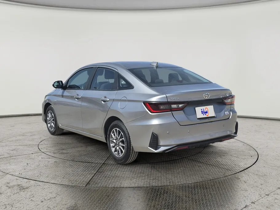 2023 Toyota Yaris  Y 