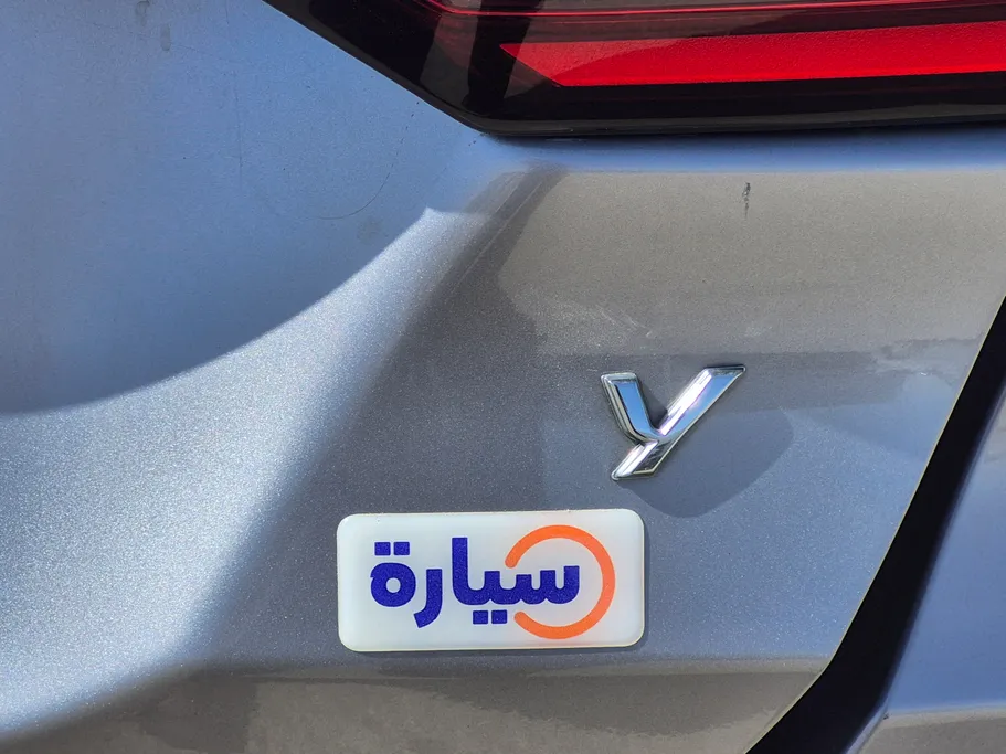 2023 Toyota Yaris  Y 