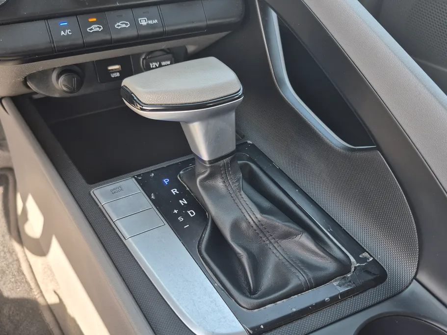 2022 Hyundai Elantra Fleet 