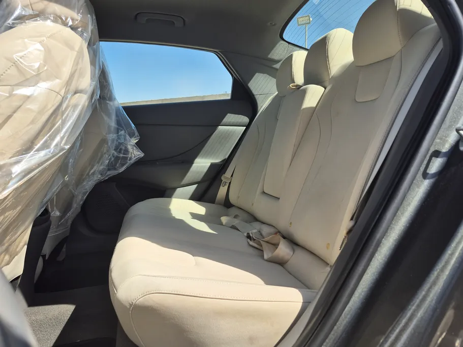 2022 Hyundai Elantra Fleet 