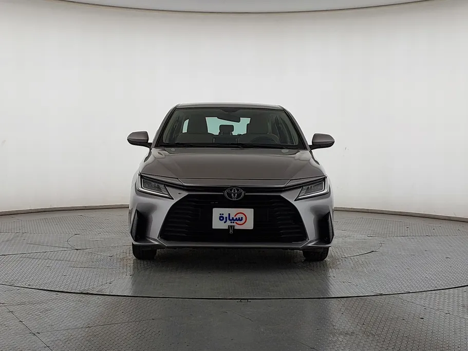 2023 Toyota Yaris  Y 