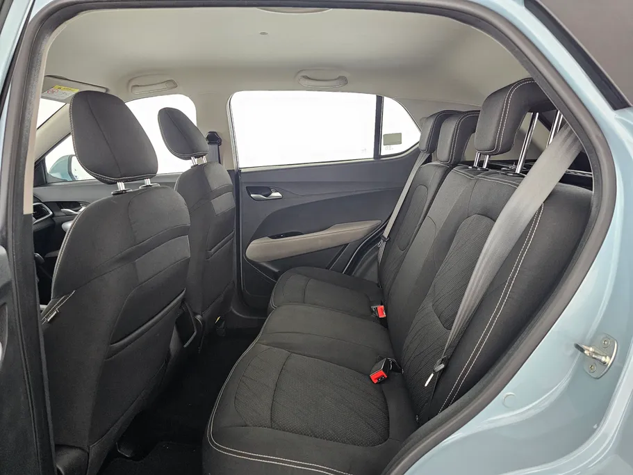 2023 Chevrolet Groove LT 
