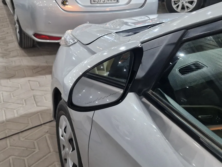 تويوتا يارس Y 2020 