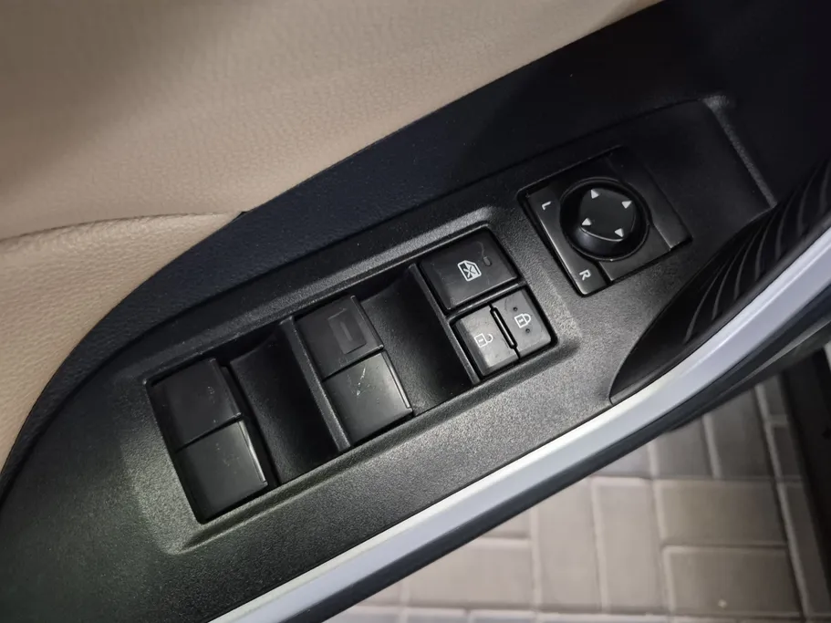 2022 Toyota RAV4 STD 