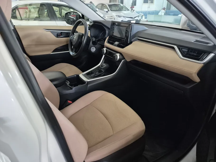 2022 Toyota RAV4 STD 