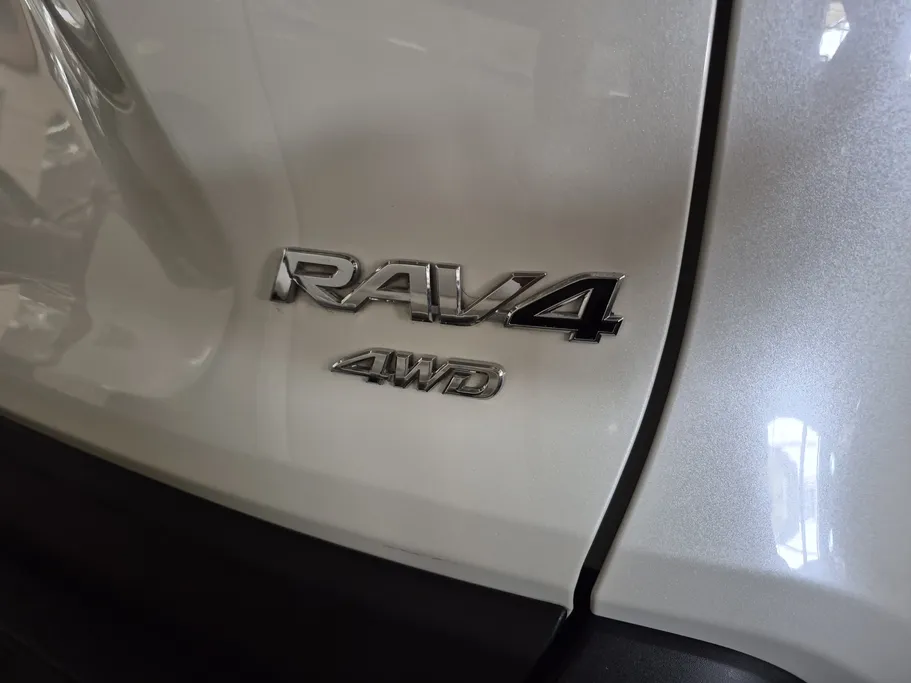 2022 Toyota RAV4 STD 