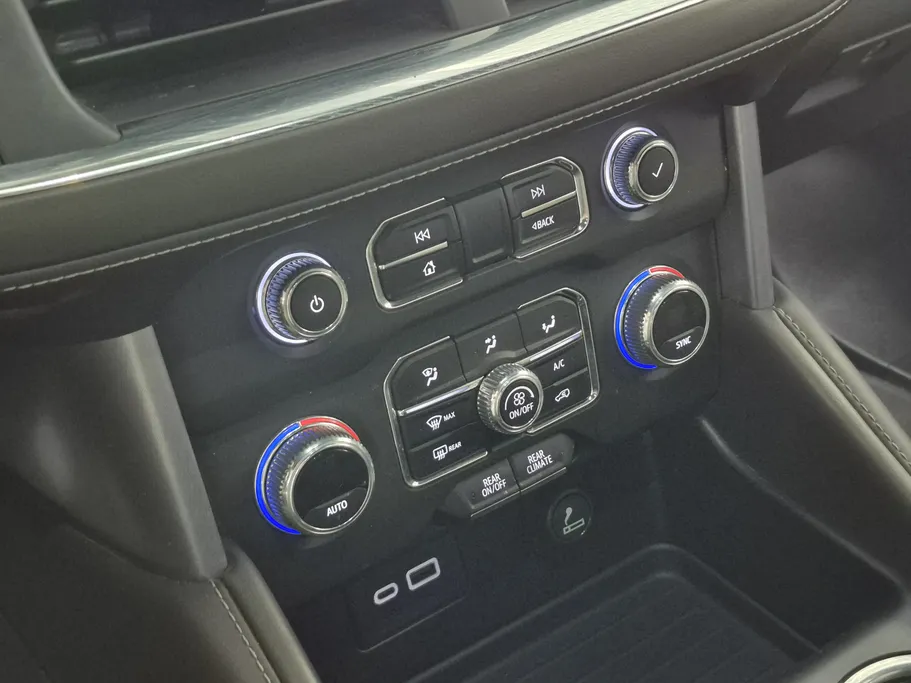2022 GMC Yukon SLE 