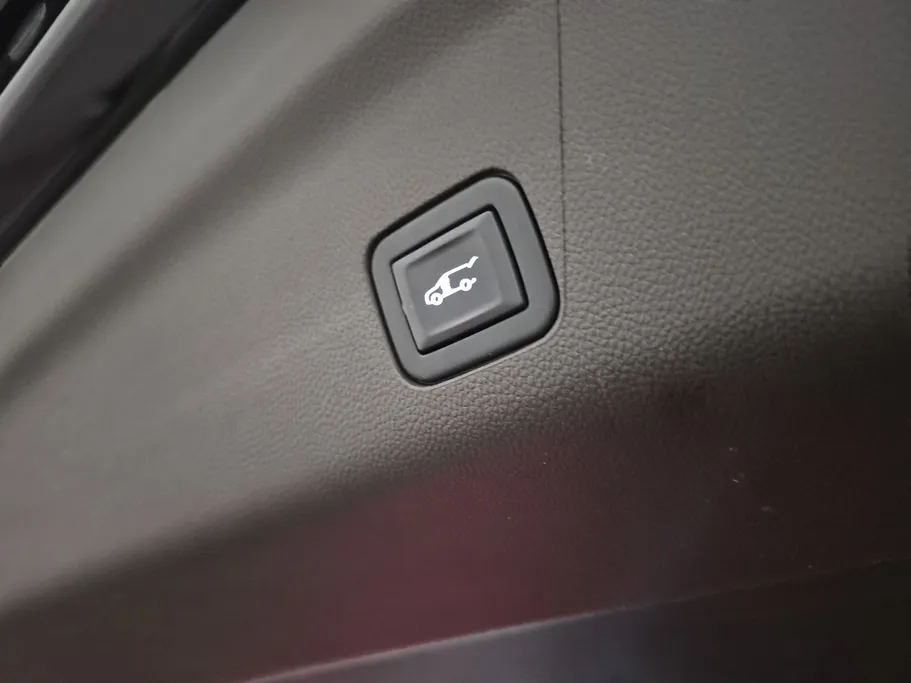 2022 GMC Yukon SLE 