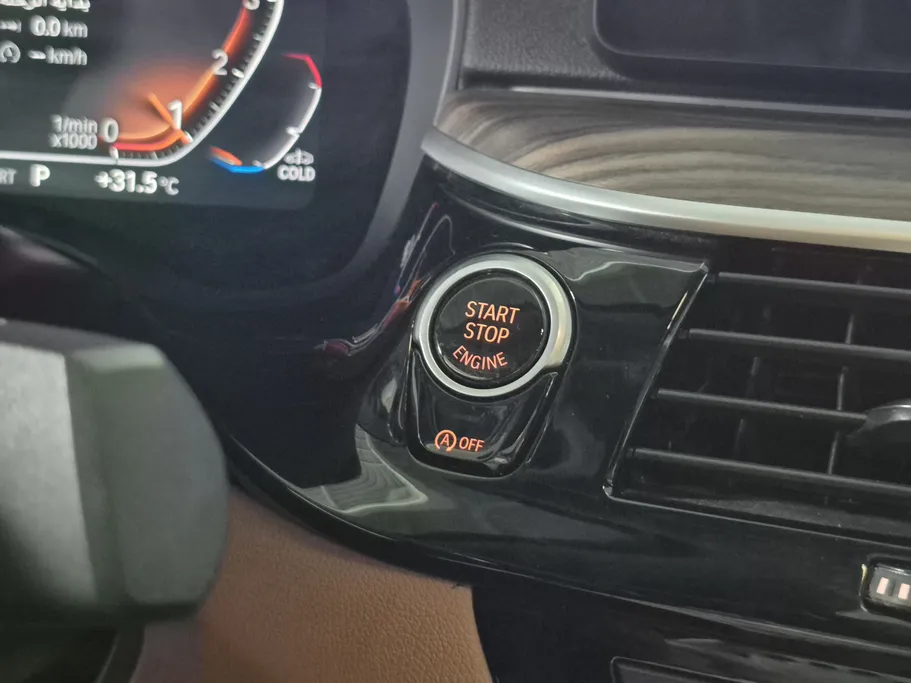 2022 BMW 5 Series 520i 
