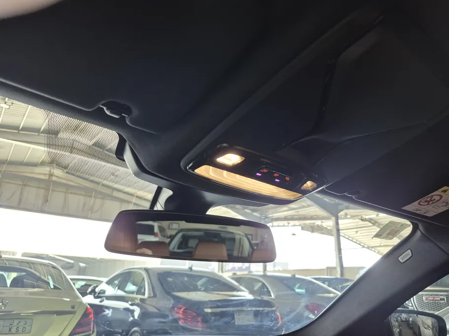 2022 BMW 5 Series 520i 