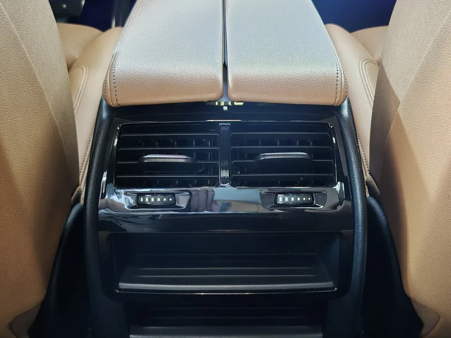 2022 BMW 5 Series 520i 