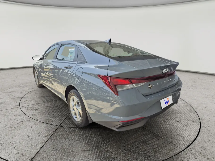 2022 Hyundai Elantra Smart