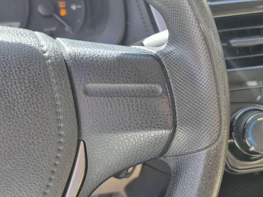 2022 Toyota Yaris  Y 