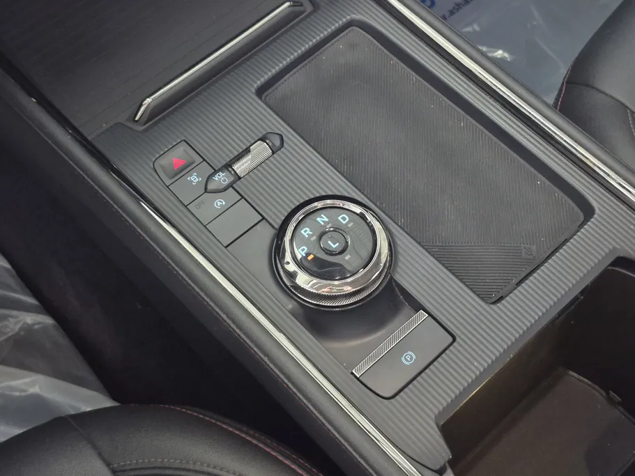 2024 Ford Taurus Trend 