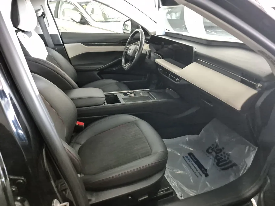 2024 Ford Taurus Trend 