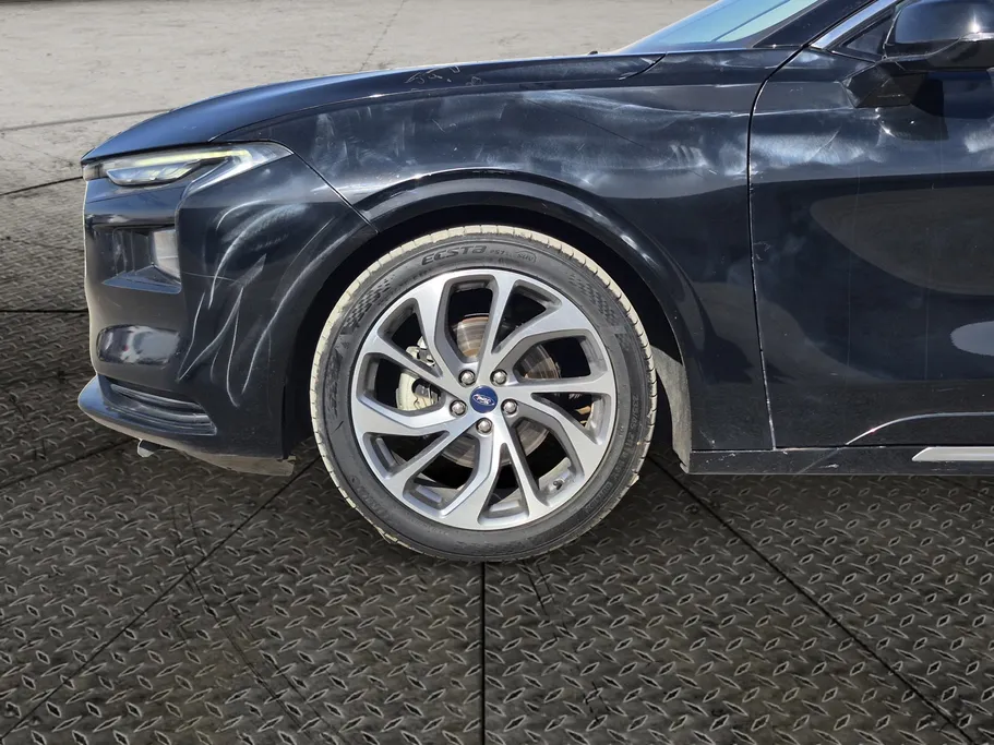2023 Ford Taurus Titanium New Shape 