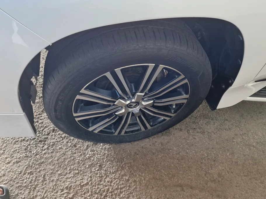 لكزس LX 570 S 2019 
