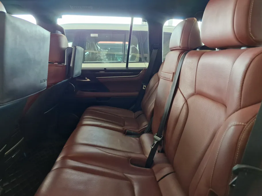 لكزس LX 570 S 2019 
