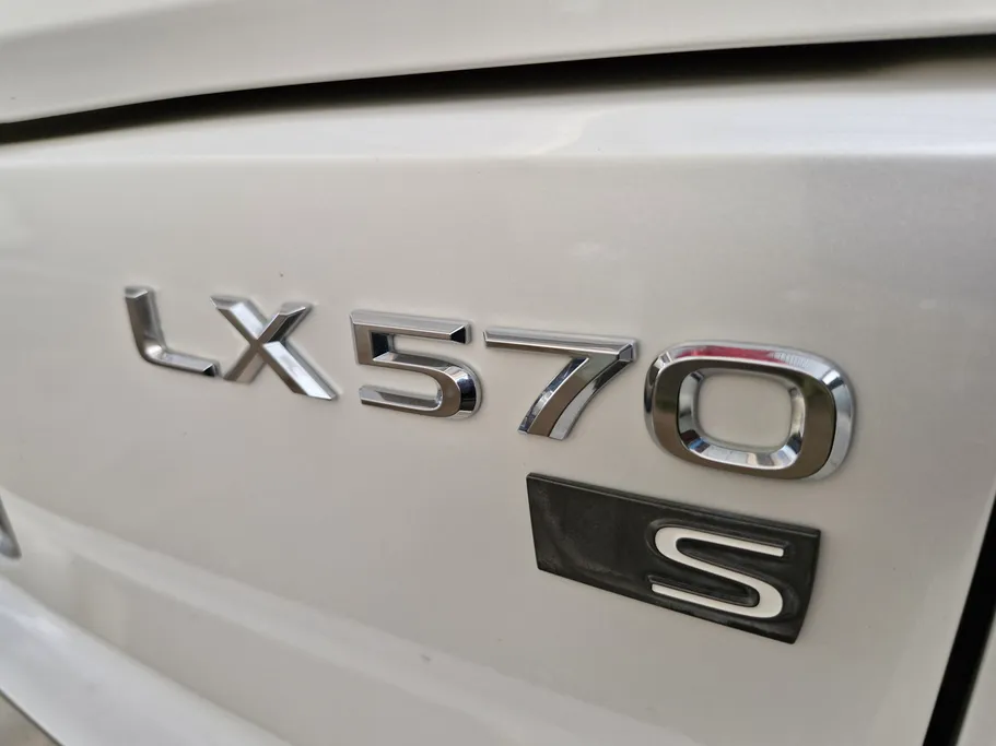 لكزس LX 570 S 2019 