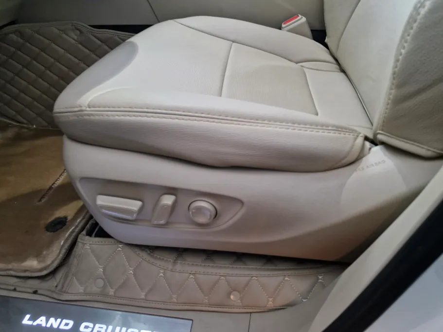 تويوتا لاندكروزر GXR3 2022 