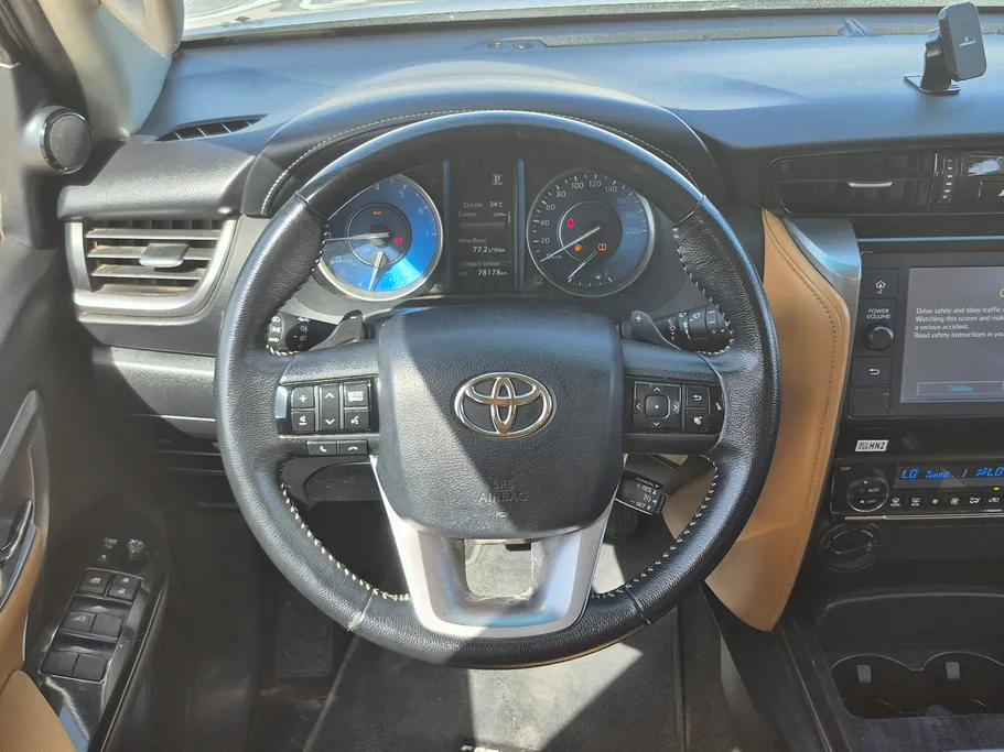 2023 Toyota Fortuner VX 