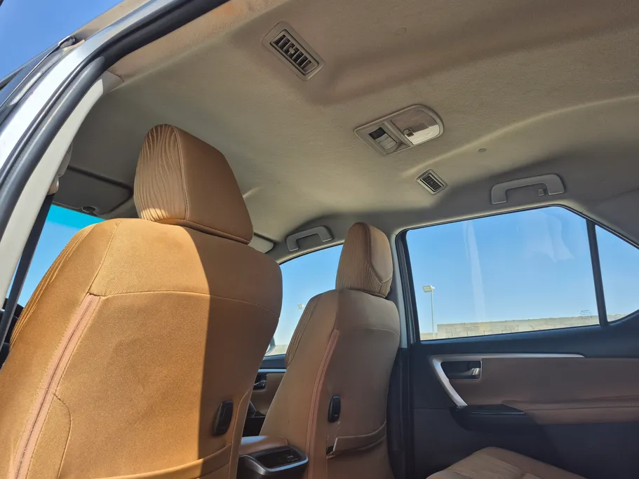 2023 Toyota Fortuner VX 