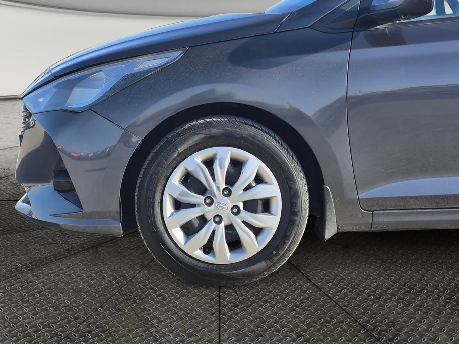 هيونداي اكسنت سمارت 2023 