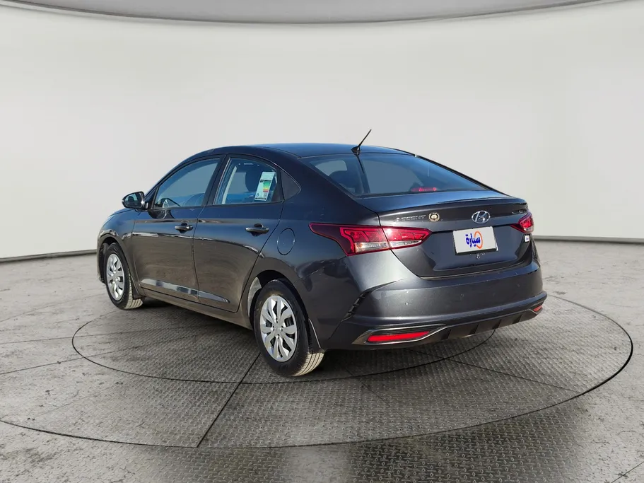 هيونداي اكسنت سمارت 2023 