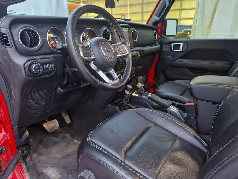 2022 Jeep Wrangler صحارى 