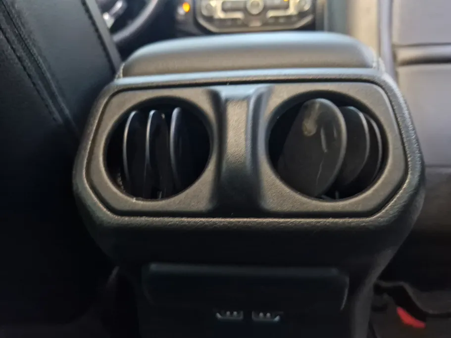 2022 Jeep Wrangler صحارى 