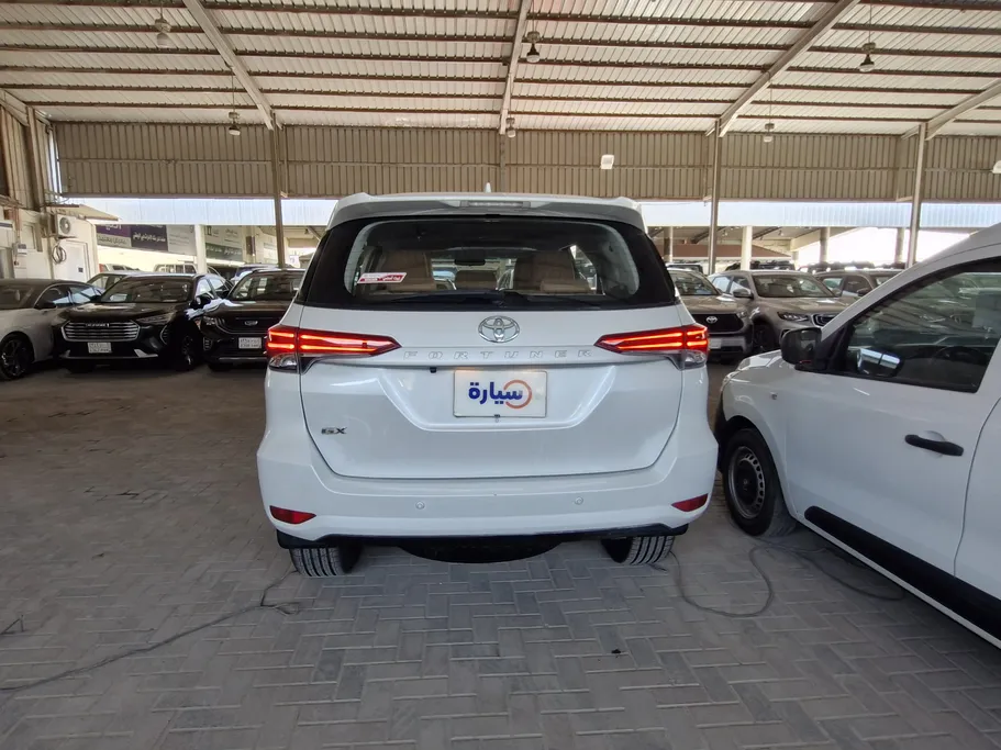 2023 Toyota Fortuner GX 