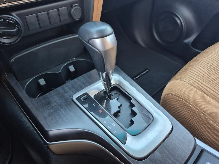 2023 Toyota Fortuner VX 