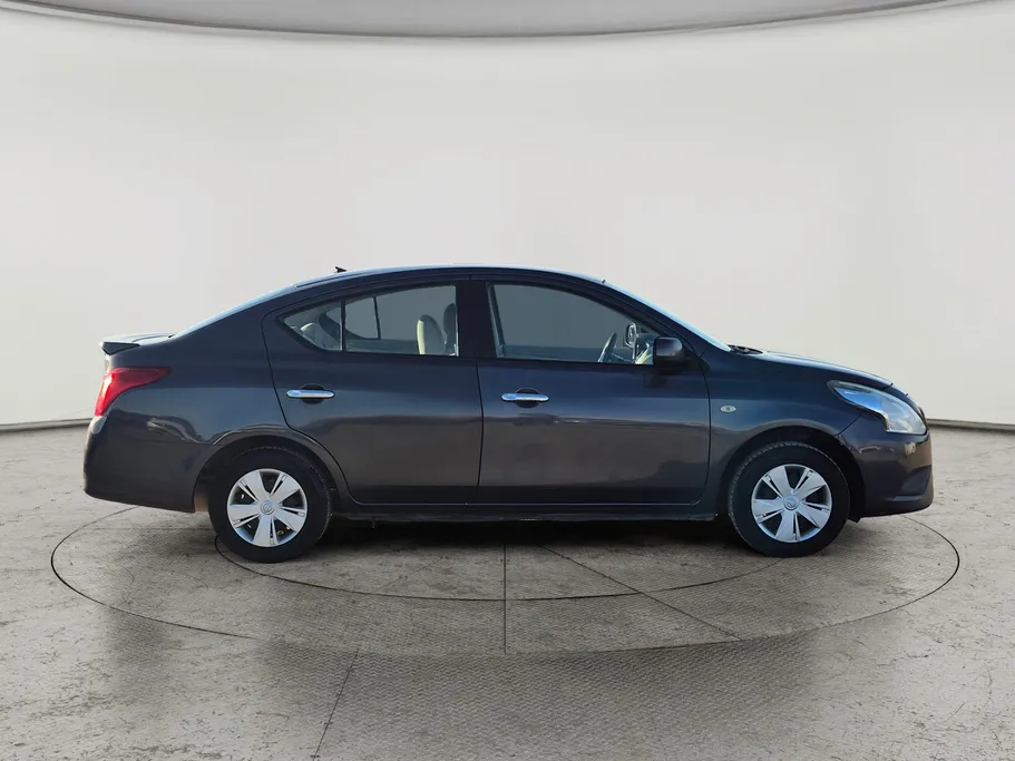 2020 Nissan Sunny Classic