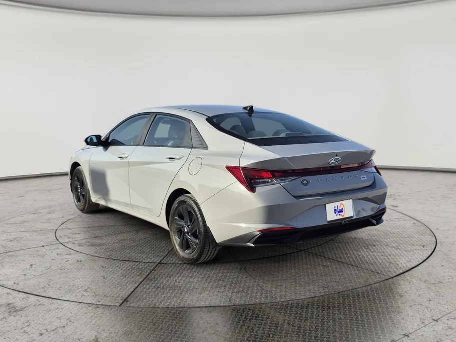 2023 Hyundai Elantra Smart