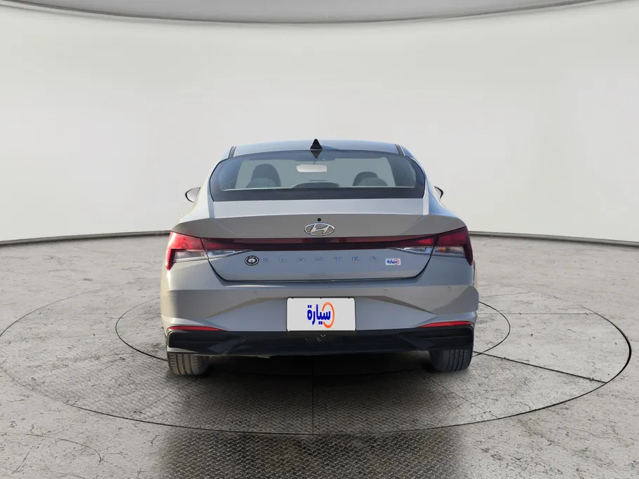 2023 Hyundai Elantra Smart