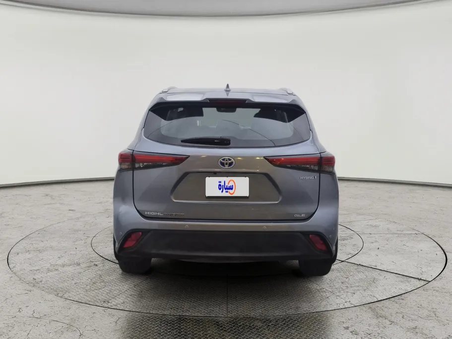 2023 Toyota Highlander GLE 